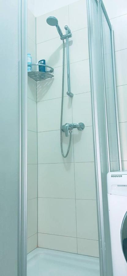 Comfort Apartment 5P Hn Виена Стая снимка